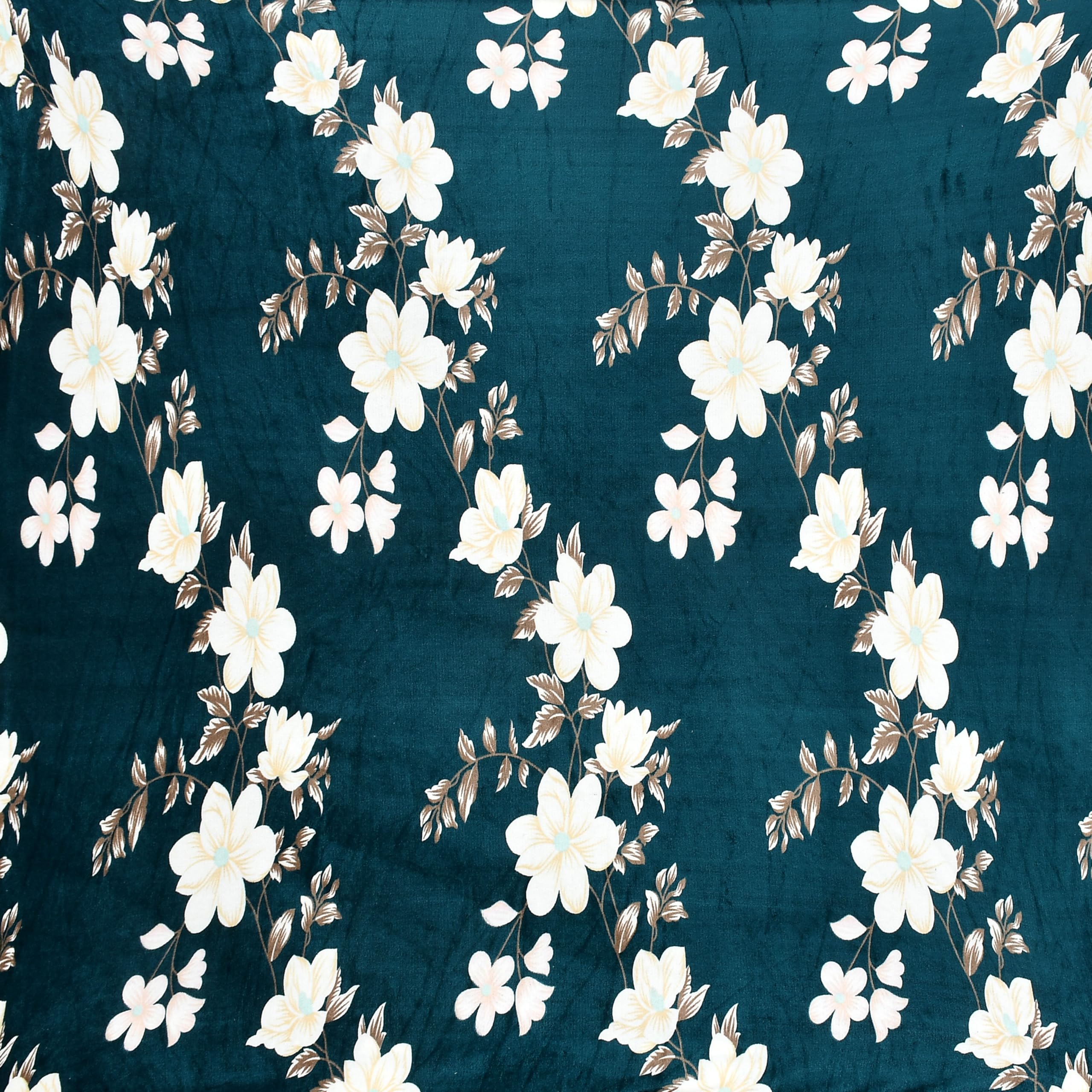 Warm Double Bedsheet with 2 Pillow Covers